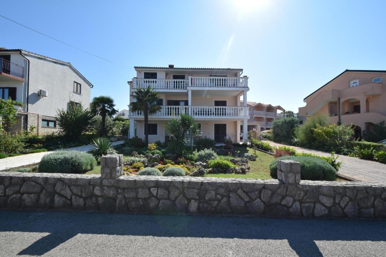 Apartments Marinela Njivice Luaran gambar