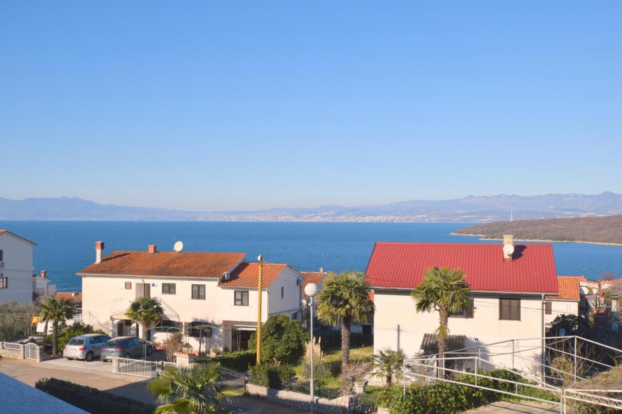 Apartments Marinela Njivice Luaran gambar